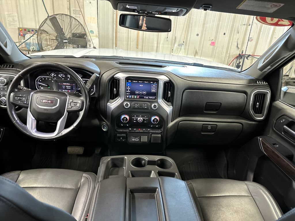 Used 2020 GMC Sierra 2500 SLT w/ X31 Off-Road Package AWD/4WD image 18
