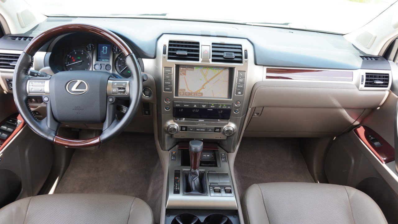 Used 2019 Lexus GX 460 Premium AWD/4WD image 29