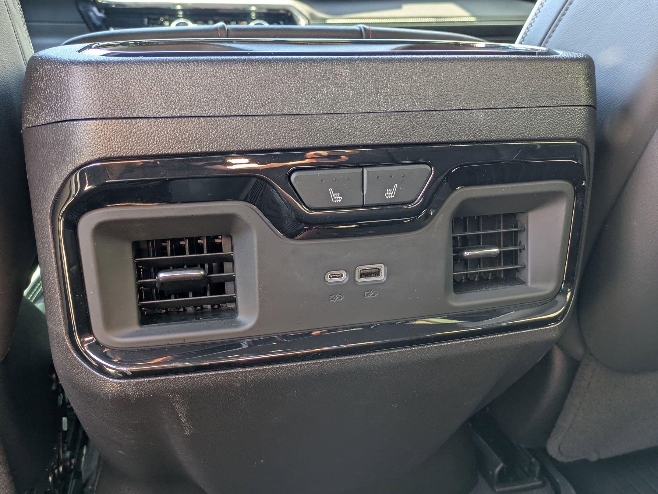 Certified 2024 GMC Sierra 1500 AT4X w/ AT4X AEV Edition image 29