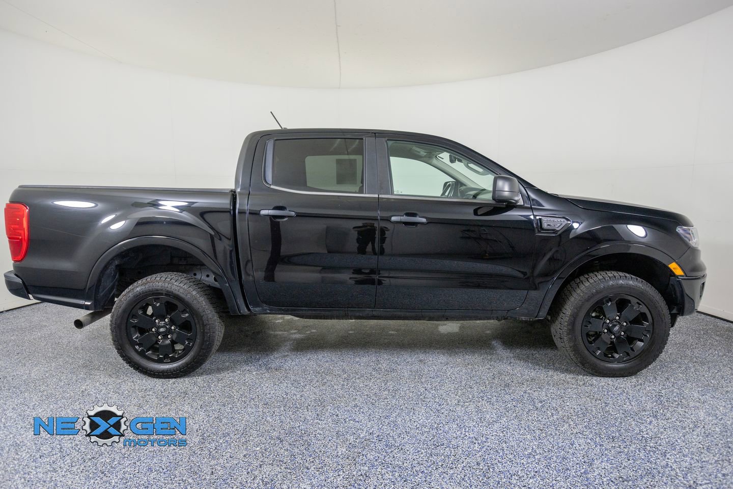 Used 2021 Ford Ranger XLT w/ Equipment Group 301A Mid AWD/4WD image 8
