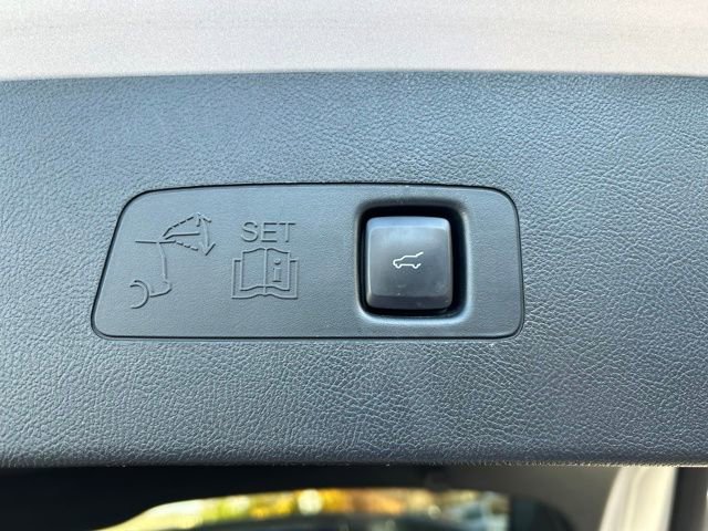 Used 2020 Lincoln Corsair Reserve w/ Elements Package image 13