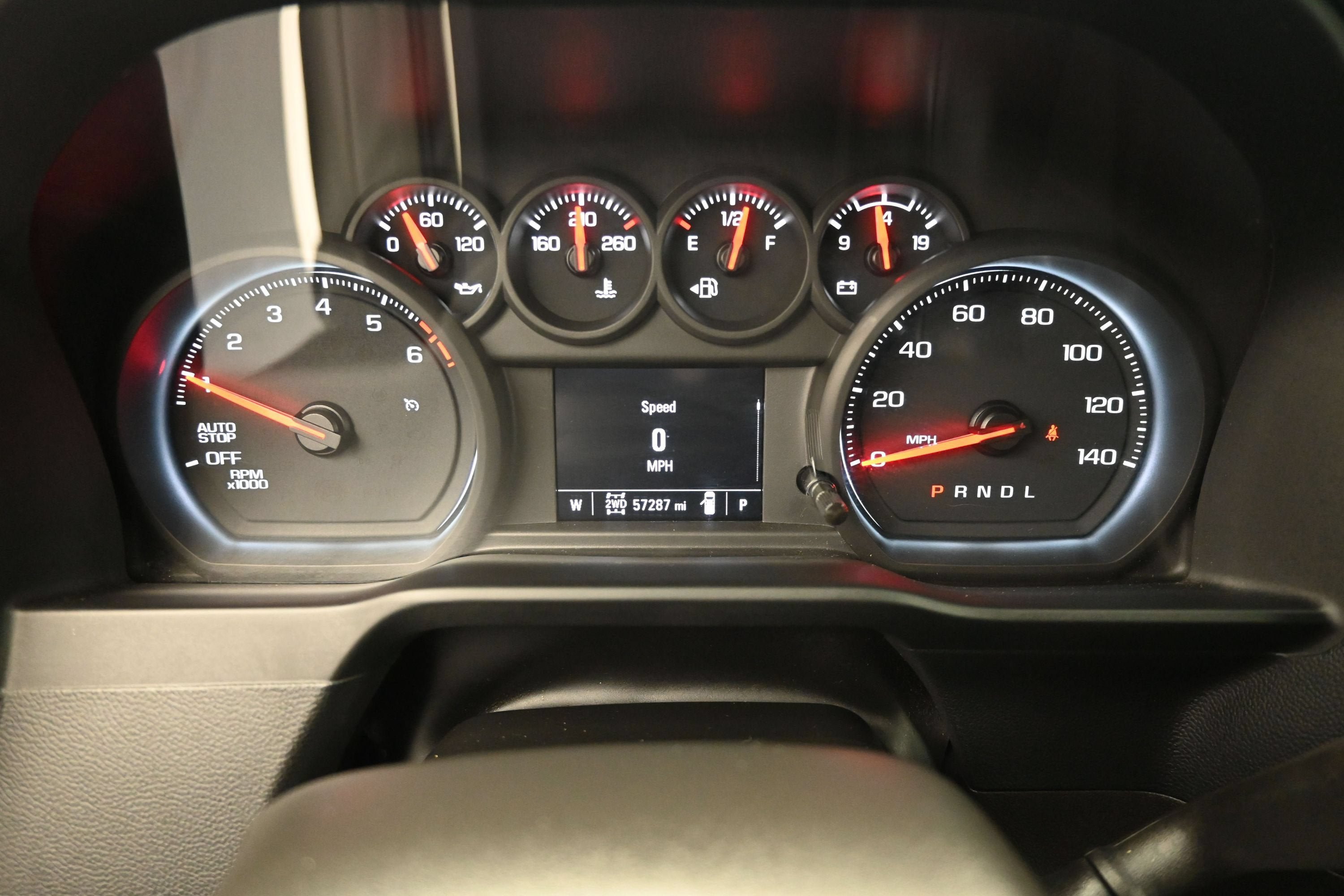 Used 2022 Chevrolet Silverado 1500 Custom Trail Boss w/ LPO, Dark Essentials Package AWD/4WD image 13