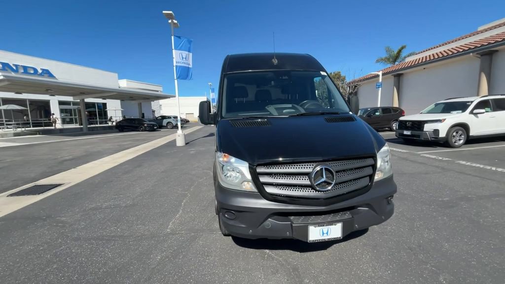 Used 2017 Mercedes-Benz Sprinter 3500 image 3