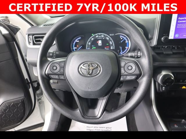 Used 2025 Toyota RAV4 XLE image 20