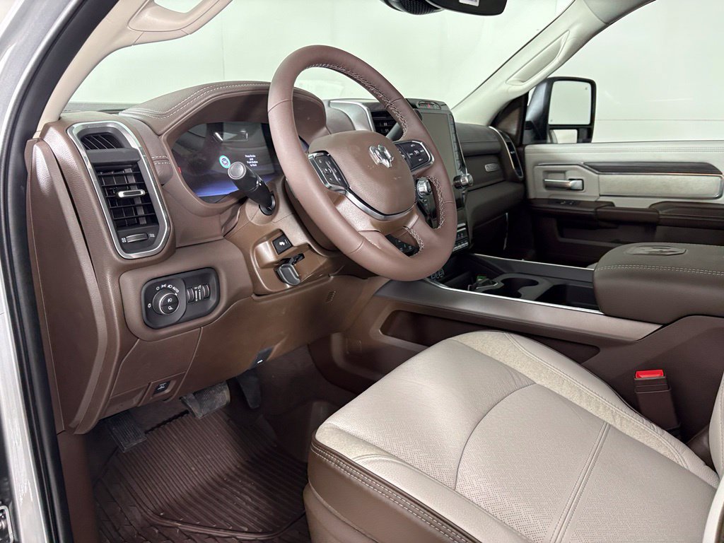 New 2027 RAM 3500 Laramie AWD/4WD image 23