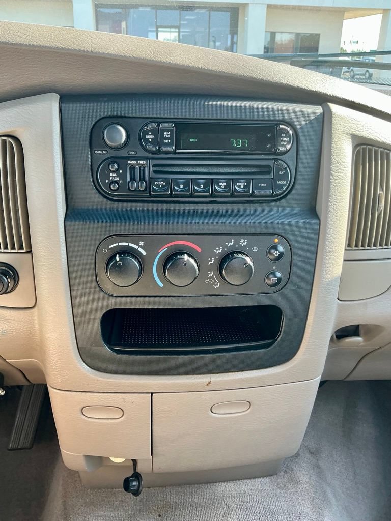 Used 2004 Dodge Ram 2500 Truck SLT w/ Trailer Tow Group RWD image 23