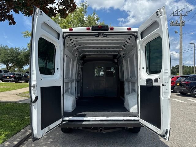 Used 2021 RAM ProMaster 2500 w/ Convenience Group FWD image 16