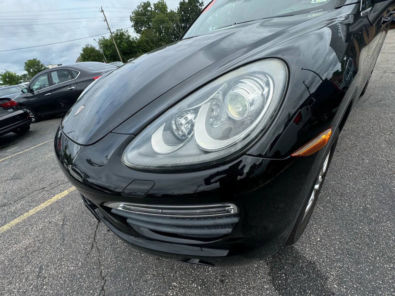 Used 2012 Porsche Cayenne S AWD/4WD image 8