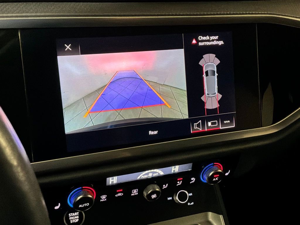 Used 2021 Audi Q3 2.0T Premium w/ Convenience Package AWD/4WD image 4