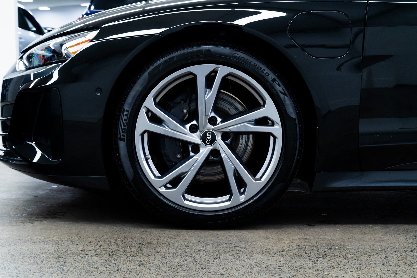 Used 2022 Audi e-tron GT Prestige w/ Prestige Package image 7