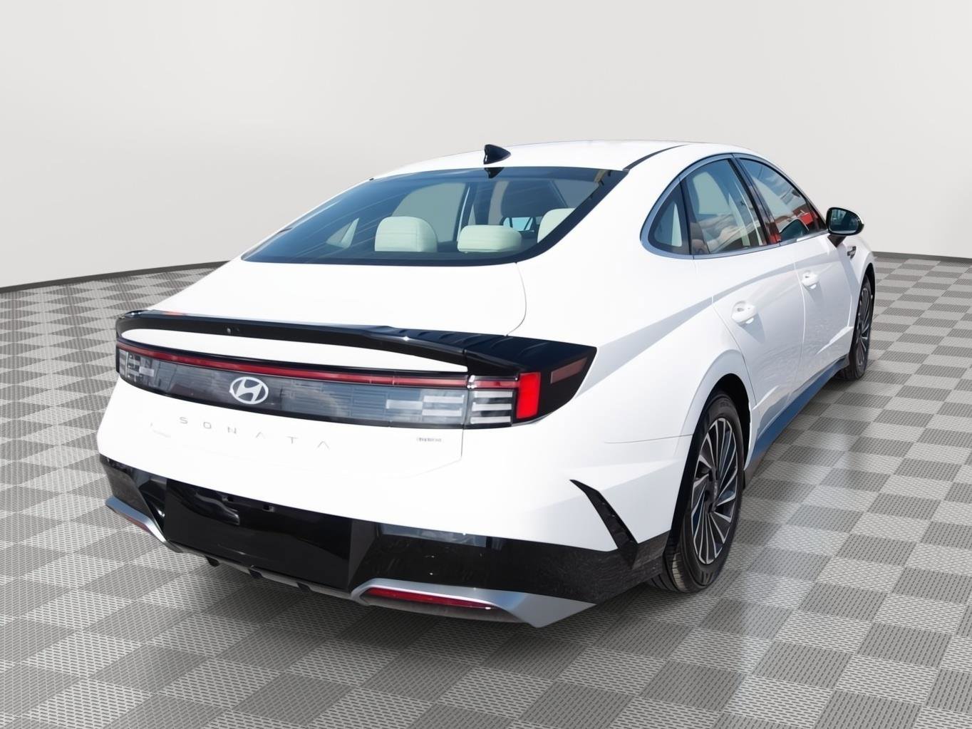 Used 2025 Hyundai Sonata SEL image 5