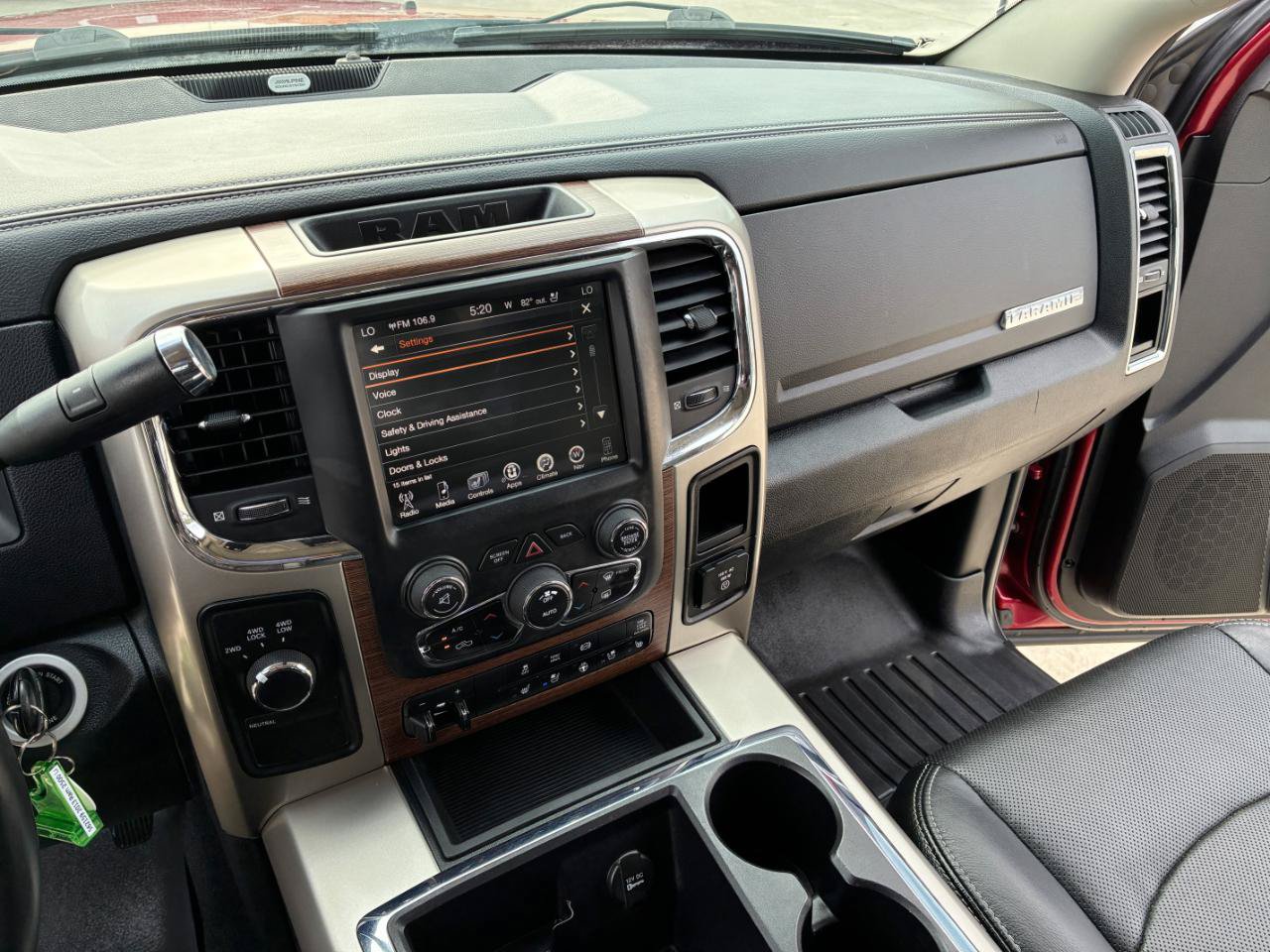 Used 2013 RAM 2500 Laramie AWD/4WD image 18