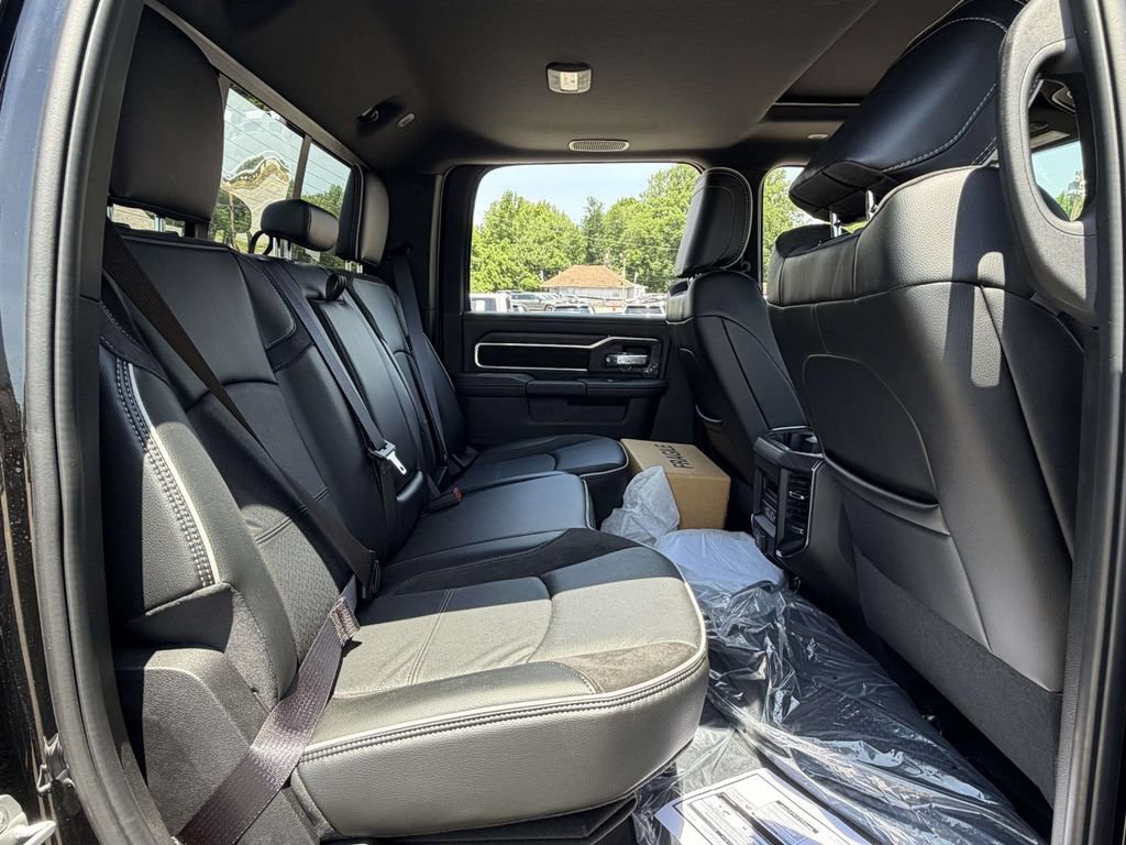 New 2026 RAM 2500 Laramie w/ Night Edition AWD/4WD image 10