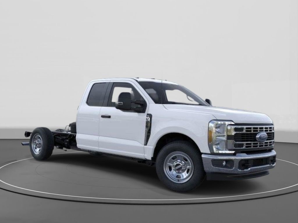 New 2026 Ford F350 2WD SuperCab Super Duty image 7