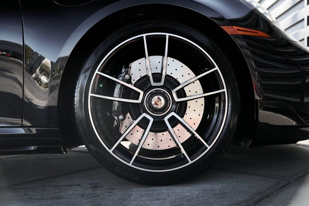 Used 2024 Porsche 911 Turbo AWD/4WD image 17