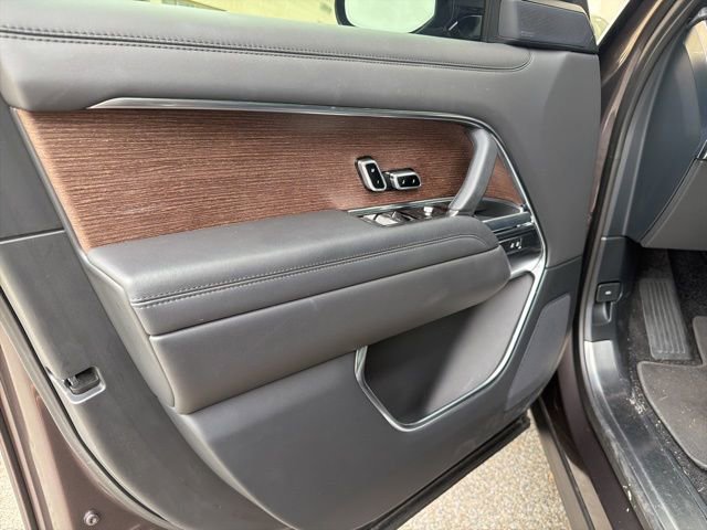 Used 2024 Land Rover Range Rover SE image 7