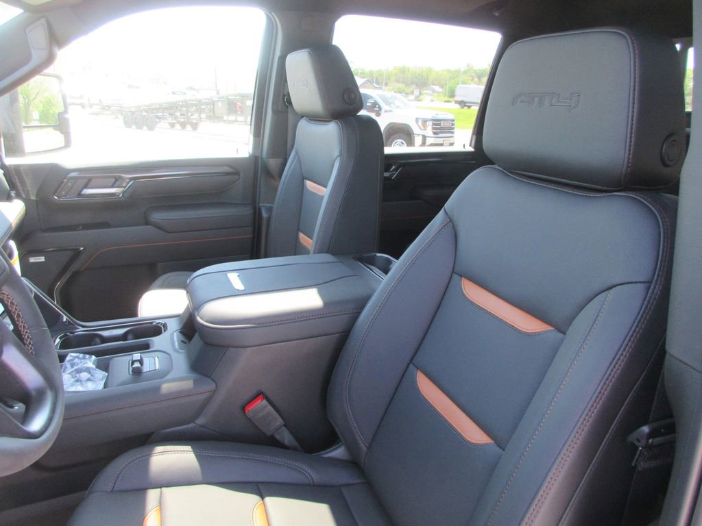 New 2026 GMC Sierra 3500 AT4 w/ AT4 Premium Plus Package AWD/4WD image 13