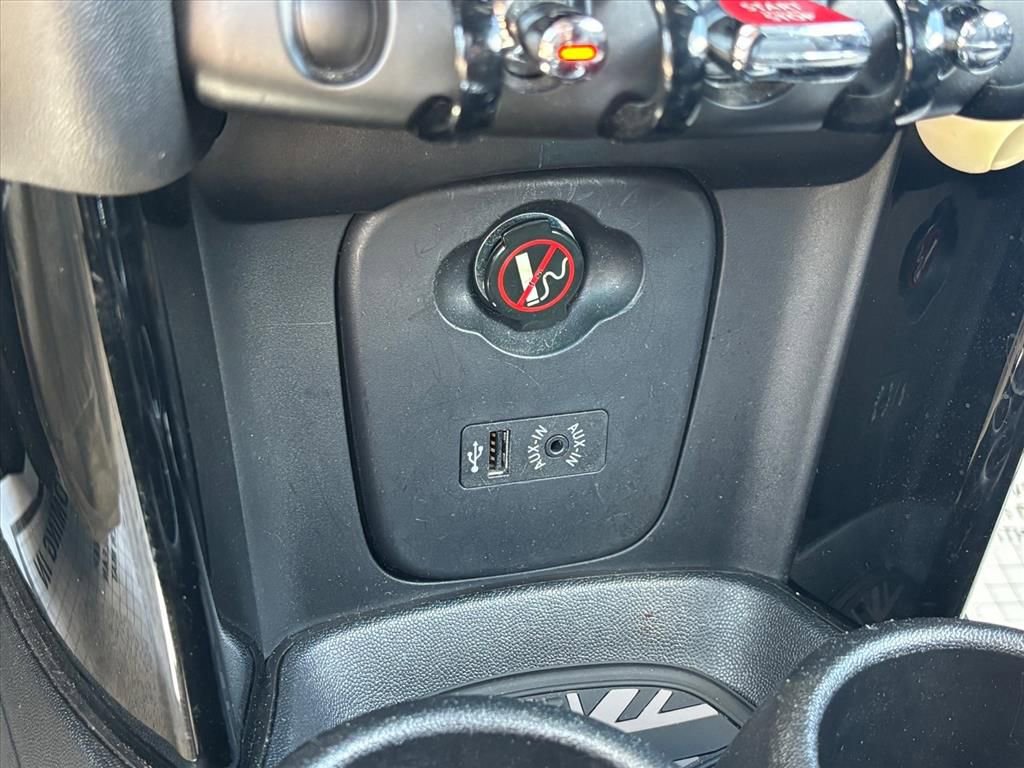 Used 2017 MINI Cooper S image 18