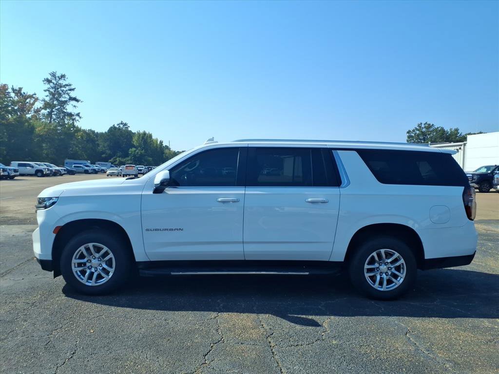 Used 2022 Chevrolet Suburban LT w/ Luxury Package