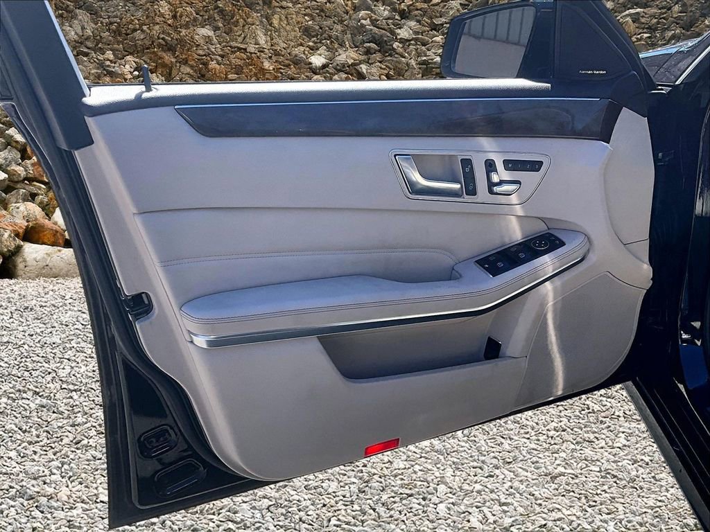 Used 2015 Mercedes-Benz E 350 4MATIC Sedan w/ Premium 1 Package image 19