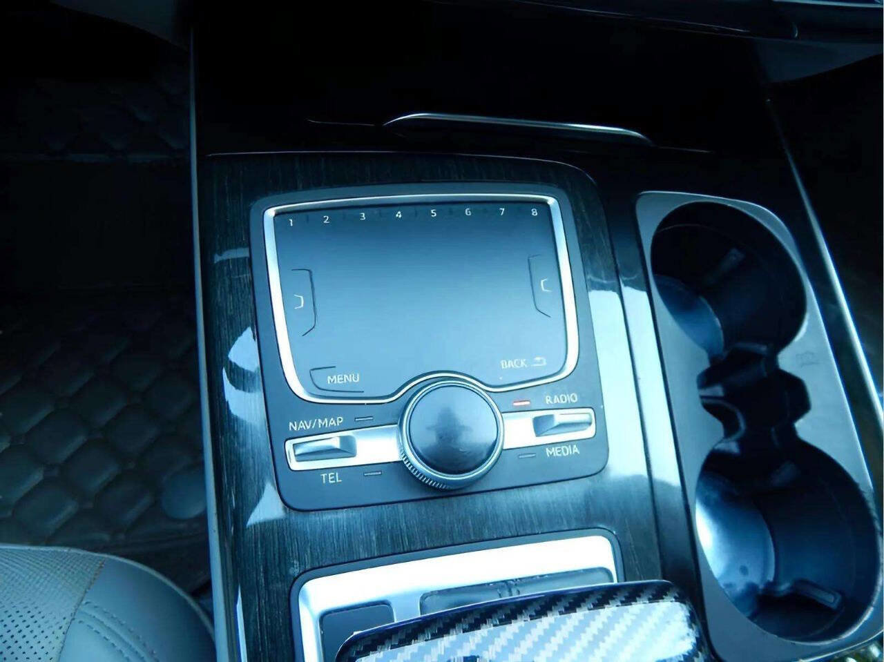 Used 2017 Audi Q7 3.0T Prestige image 37