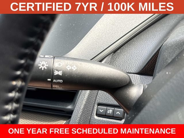 Used 2024 Toyota Prius XLE AWD/4WD image 27