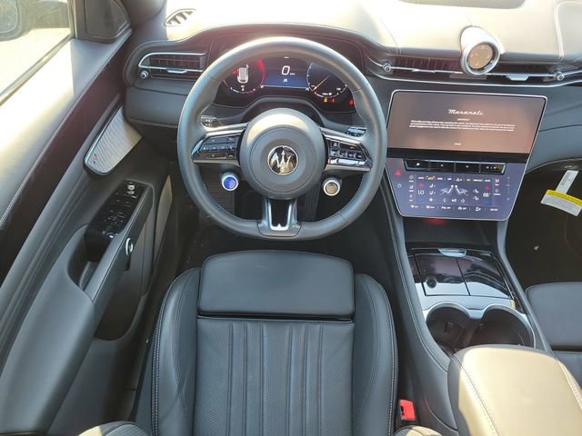 New 2025 Maserati Grecale Modena image 15