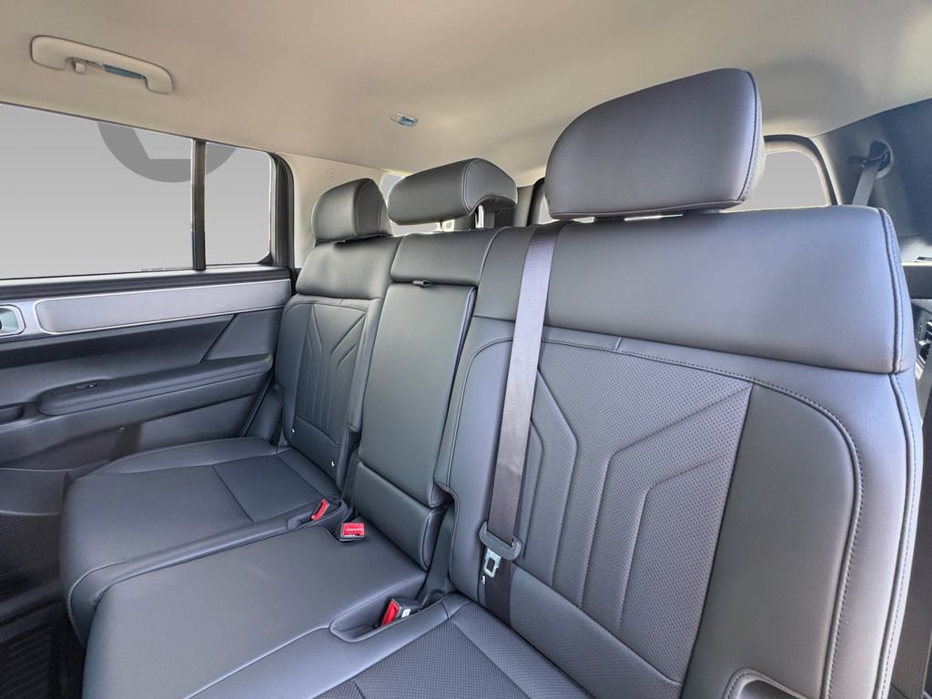 New 2026 Hyundai Santa Fe XRT image 4