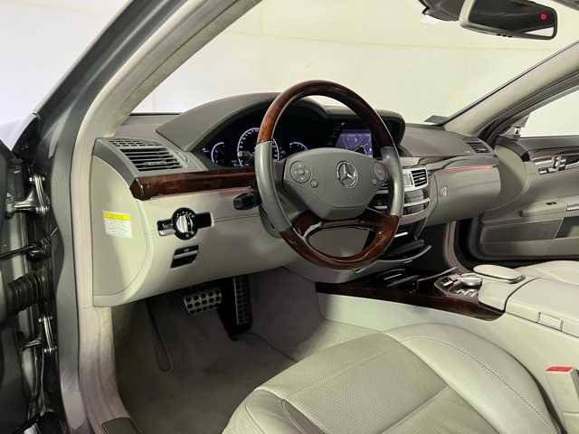 Used 2012 Mercedes-Benz S 63 AMG image 22
