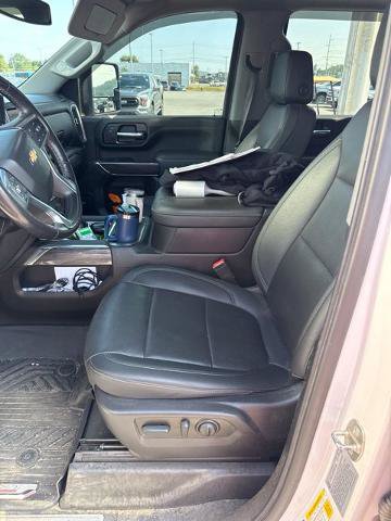 Used 2022 Chevrolet Silverado 2500 LTZ w/ LTZ Plus Package AWD/4WD image 4