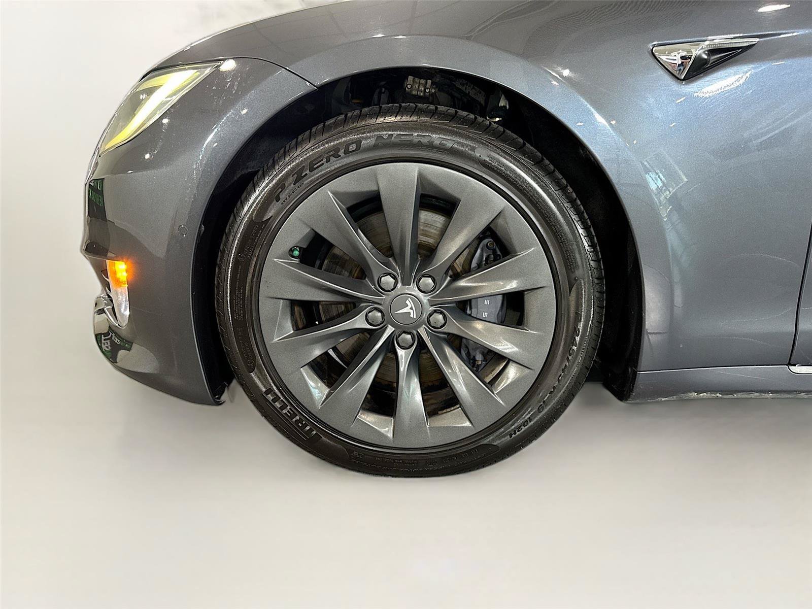 Used 2019 Tesla Model S 75D AWD/4WD image 27