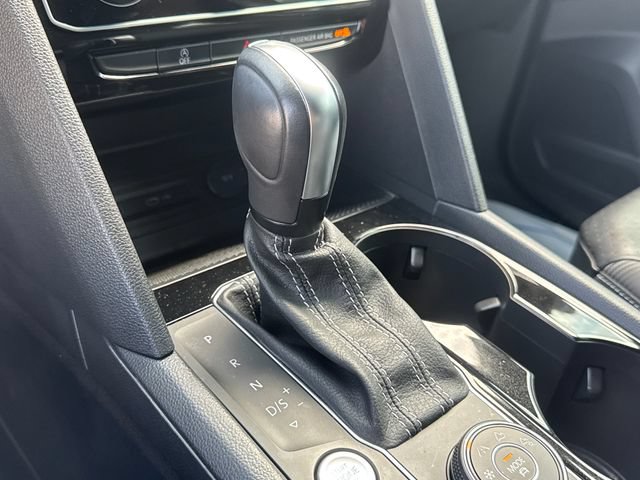 Used 2022 Volkswagen Atlas Cross Sport SE AWD/4WD image 15