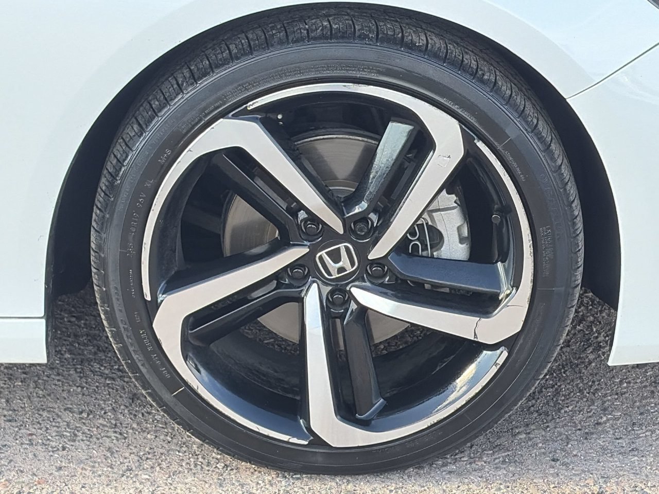 Used 2021 Honda Accord Sport image 9