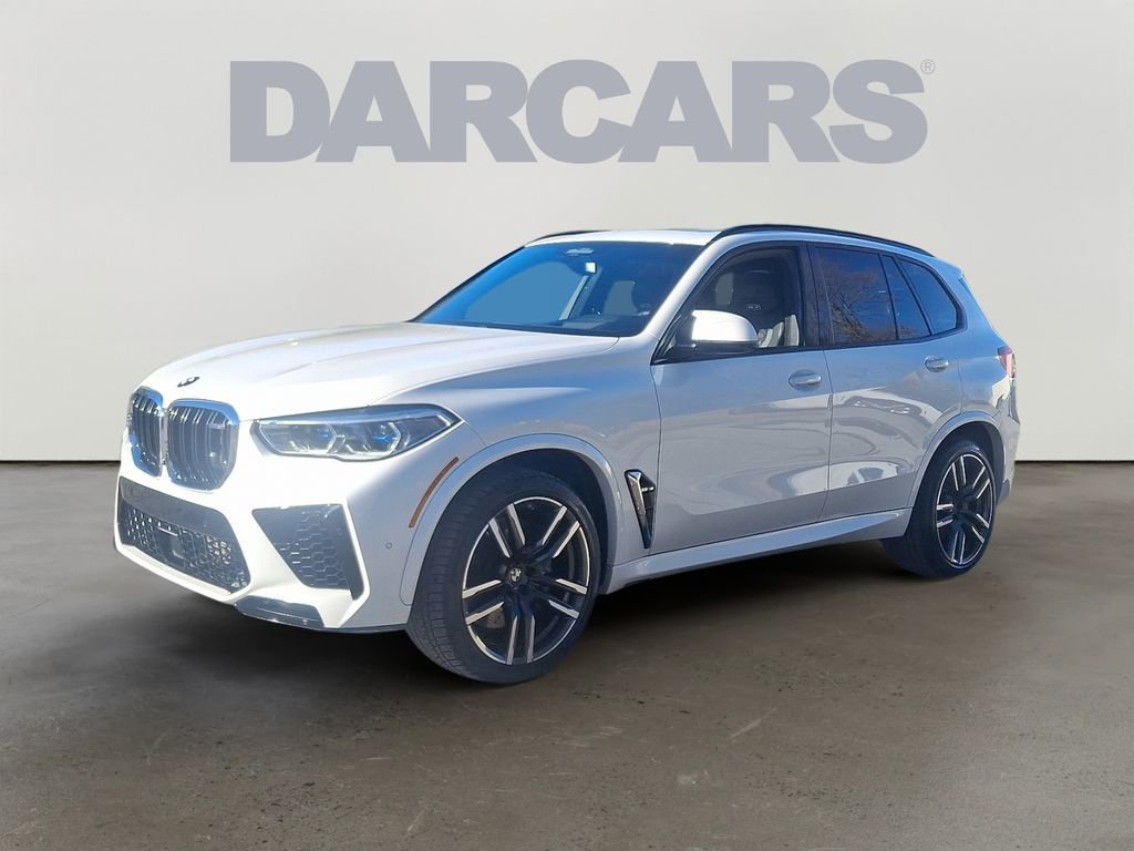 Used 2021 BMW X5 M w/ Executive Package image 3