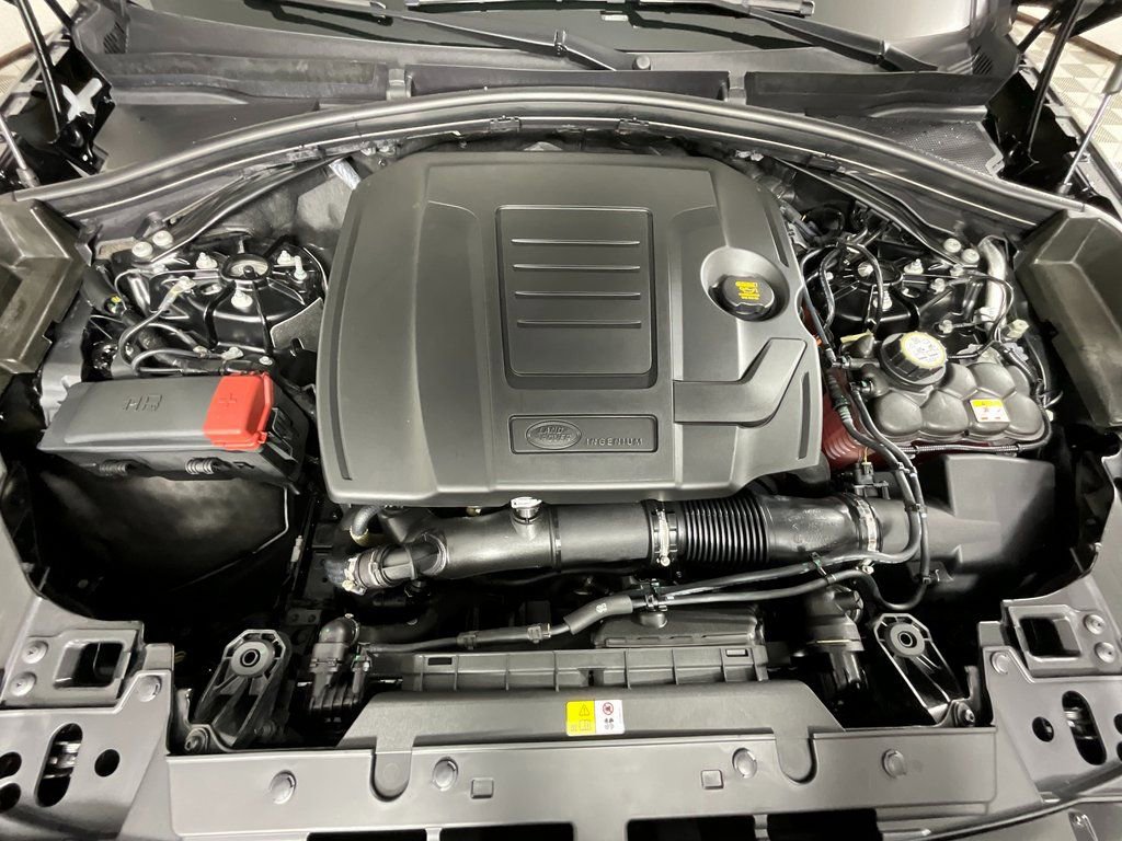 Used 2026 Land Rover Range Rover Velar S image 29