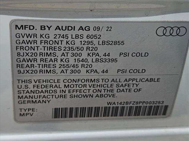 Used 2023 Audi Q4 e-tron Prestige AWD/4WD image 24