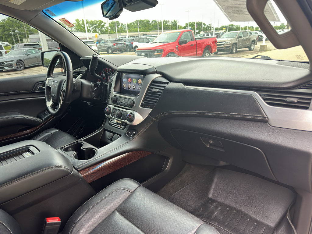 Used 2015 GMC Yukon XL SLT w/ HD Trailering Package AWD/4WD image 27