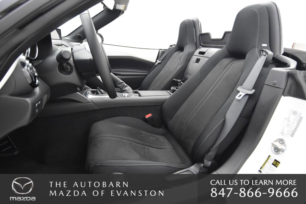 Certified 2025 MAZDA MX-5 Miata Club image 25