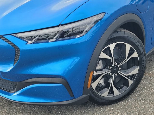 New 2026 Ford Mustang Mach-E Select RWD image 9