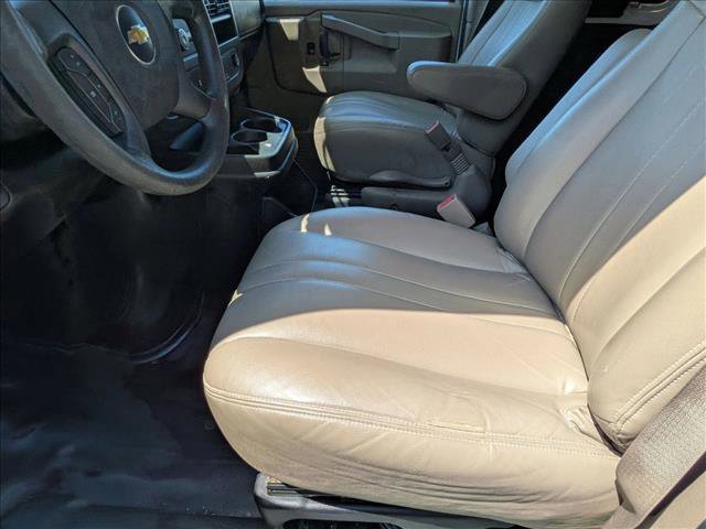 Used 2021 Chevrolet Express 2500 Extended w/ Driver Convenience Package image 15