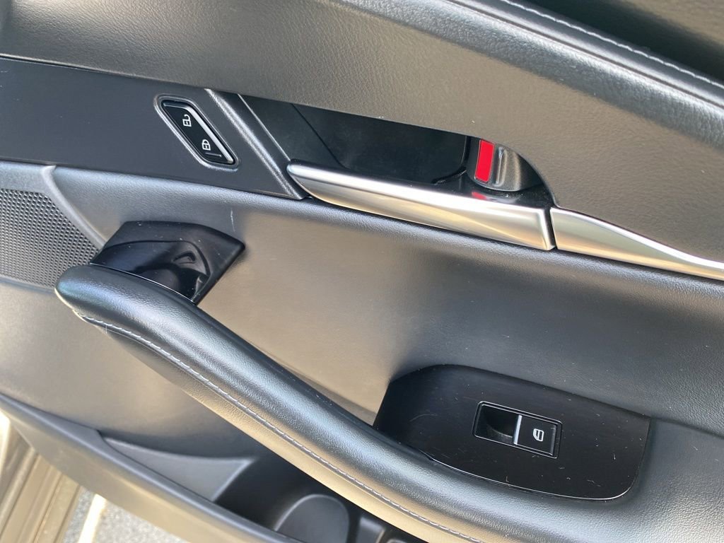 Used 2025 MAZDA CX-30 AWD 2.5 S w/ Preferred Package image 12