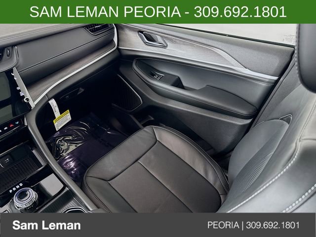 New 2026 Jeep Grand Cherokee Limited image 24