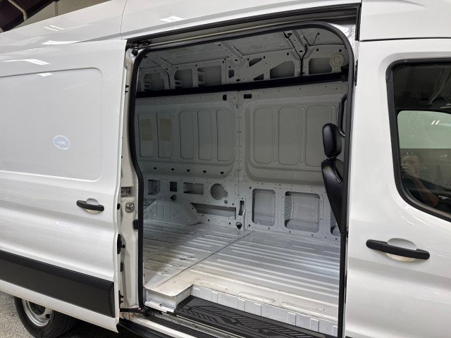 Used 2023 Ford Transit 250 148 High Roof Extended image 50