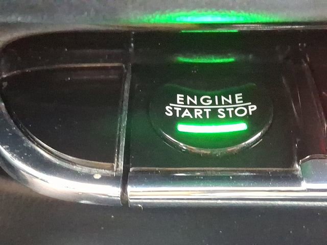 Used 2022 Lincoln Nautilus FWD image 24