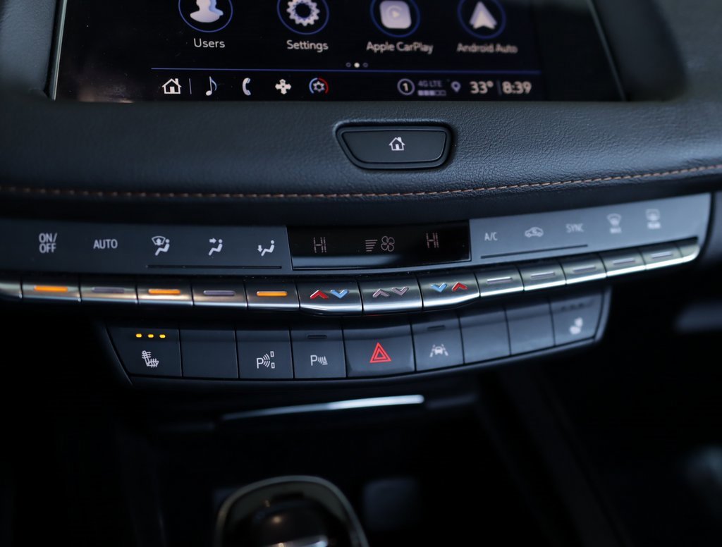 Used 2023 Cadillac XT4 Sport image 15