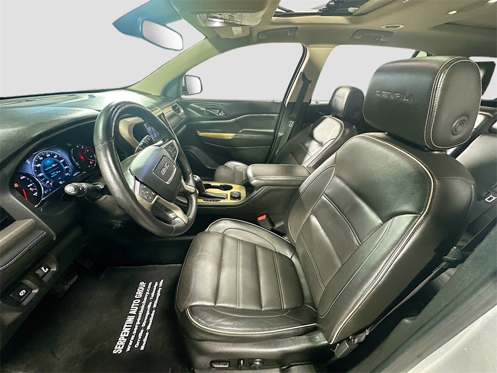 Used 2017 GMC Acadia Denali w/ Technology Package image 23