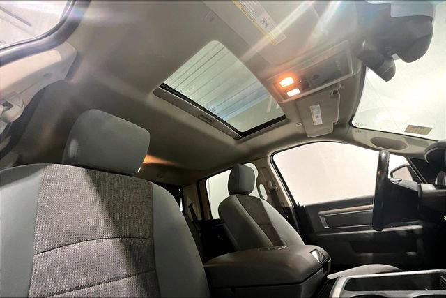 Used 2019 RAM 1500 Classic Warlock image 29