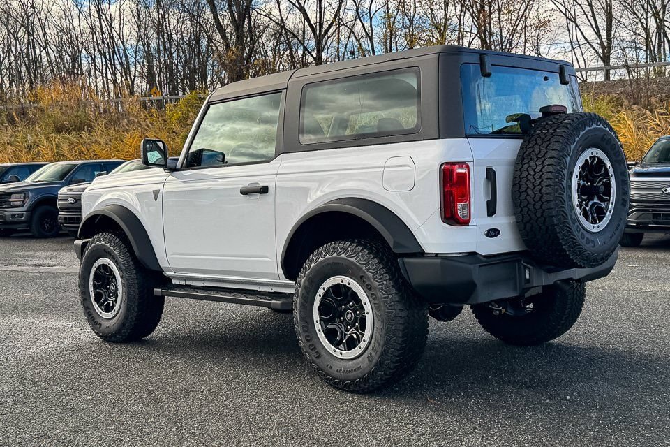 New 2025 Ford Bronco 2-Door w/ Sasquatch Package AWD/4WD image 5