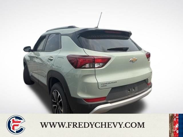 Used 2025 Chevrolet TrailBlazer LT AWD/4WD image 7