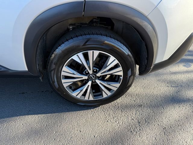 Used 2023 Nissan Rogue SV image 20